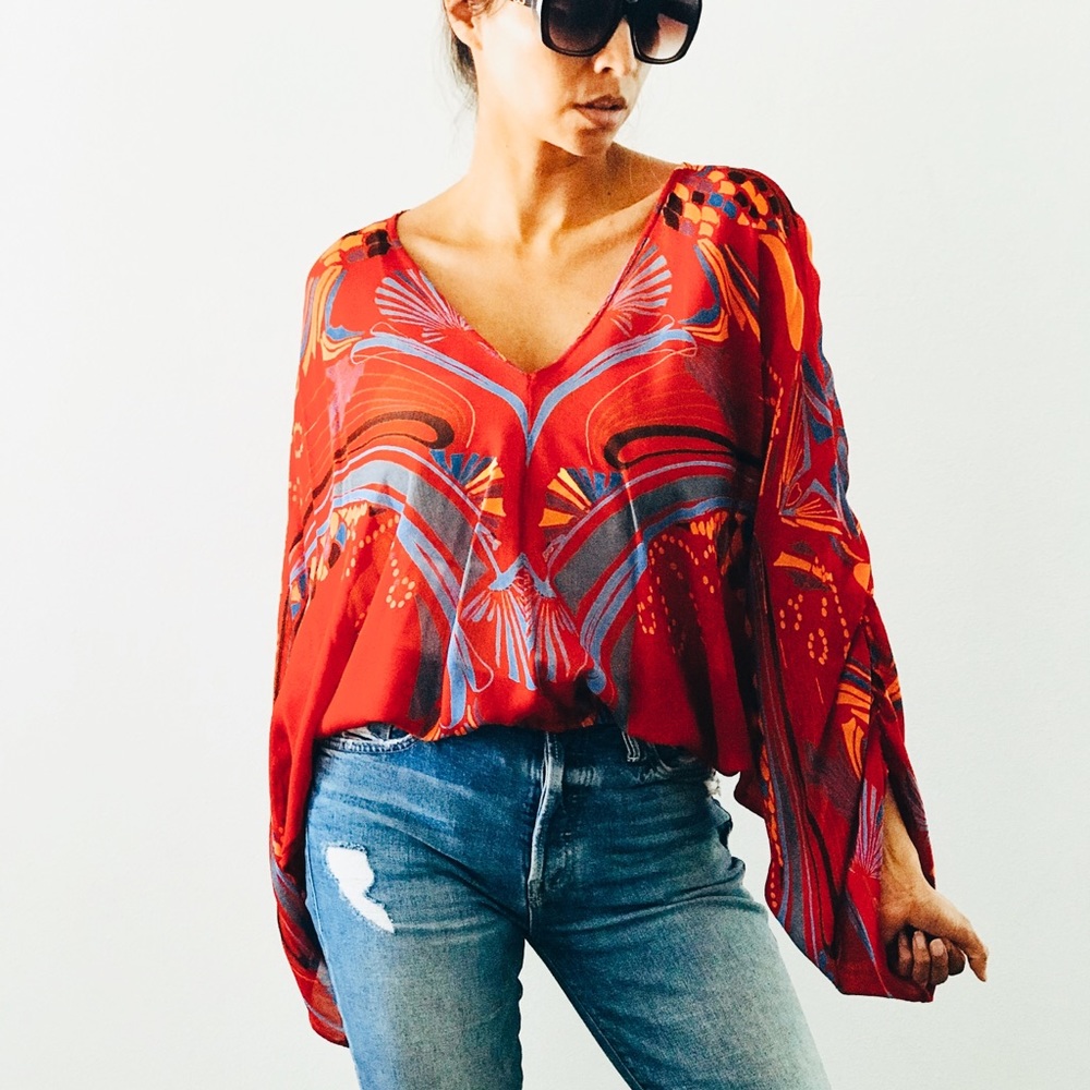 SOLD Free People Beneath the Sea top Size Small - Picture 4 of 9